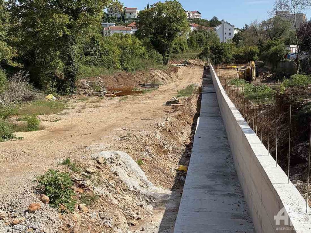 Široki Brijeg će u dogledno vrijeme dobiti šetnicu sa javnom rasvjetom od Zorićevine do škole u Klancu (FOTO)