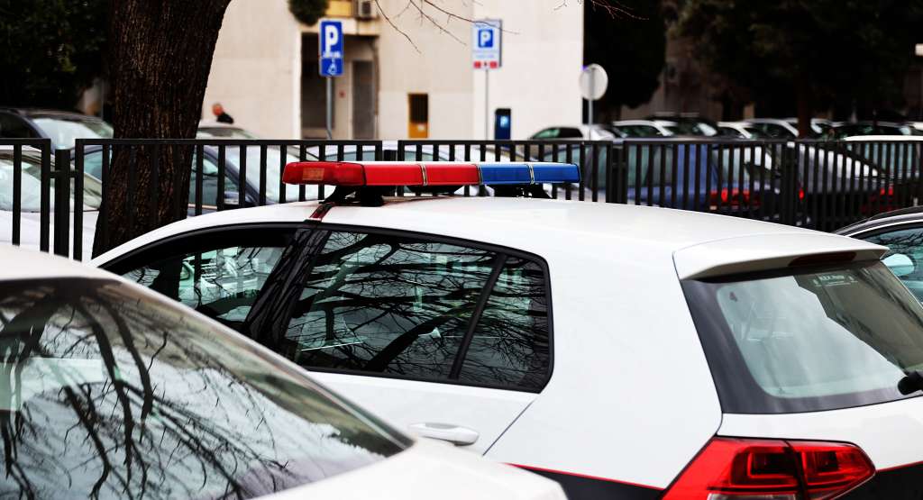 Brza reakcija policije otkrila osobu koja je lažno dojavila o bombi u Ljubuškom