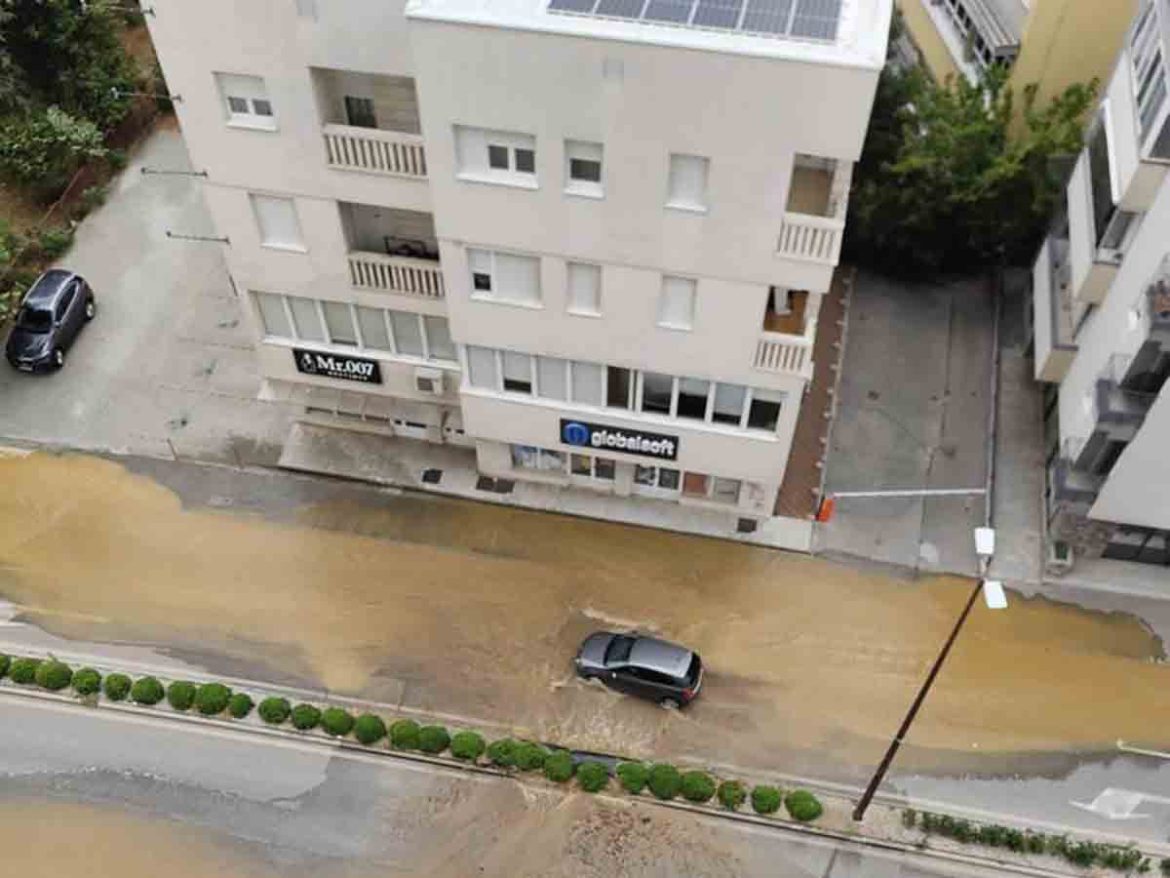 Poplava u Dubrovačkoj ulici