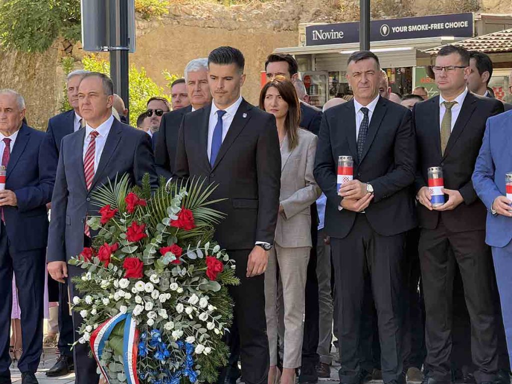 DAN GRADA SIROKI BRIJEG 7