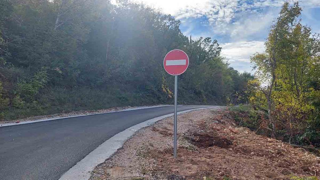 groblje mekovac siroki 2